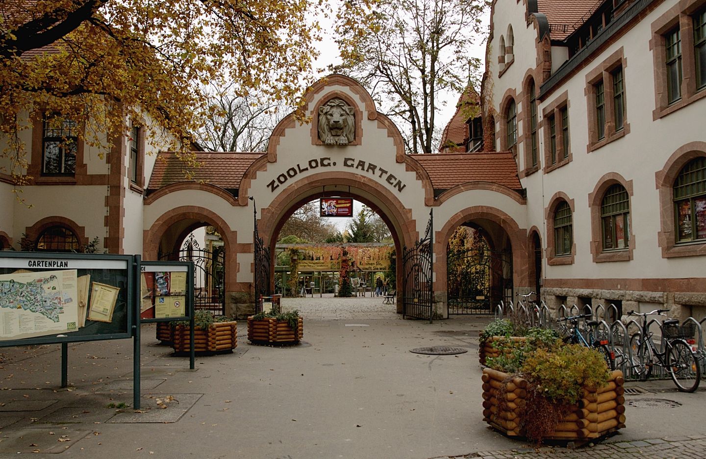 Entrance to Zoo Leipzig