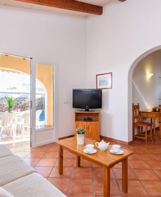 Mikel 3 Bedroom Villa, Cala'N Bosch