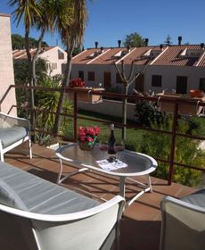 Margaret'S Family House with Pool And Parquing
