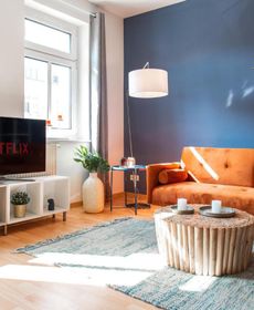 Stilvolles Apartment Mit Balkon / Netflix + Wifi & Zentrumsnah
