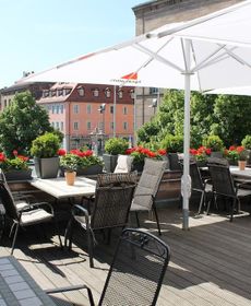 hotel and restaurant schwarzes kreuz