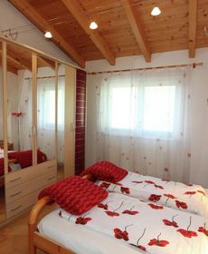 Cozy Chalet with Balcony in Imst