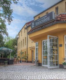 Hotel Und Restaurant Kranichsberg