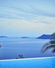 Katikies Villa Santorini - the Leading Hotels of the World