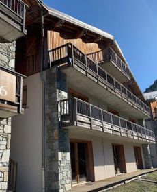 Studio Orelle 3 Vallees - SPA & Piscine - Apt 004