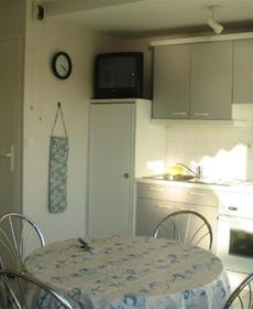 Apartment a Erquy, Située En Bordure de la Plage du Centre À 800m Des