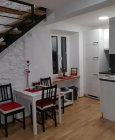 Stone Wall Apartments Izola ***