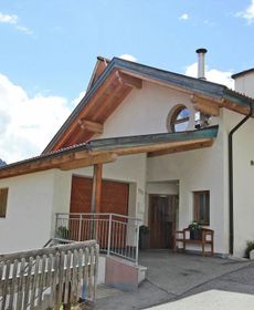 Cozy Apartment in Wenns with Garden