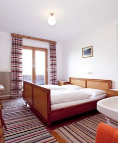 Holiday Home with Garden in Taxenbach