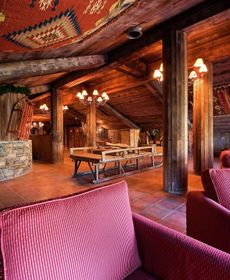 Rustic Apartment with a Fireplace And Wi-Fi in Arc 2000