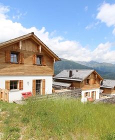 Cozy Chalet in Weißpriach with Terrace