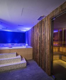 Monroc Hotel