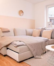 Full House Studios - Simple Elegance - Netflix + Nespresso