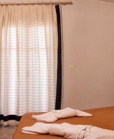 Veroniki Studios & Apartments