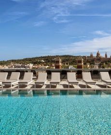 Catalonia Barcelona Plaza