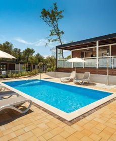 Premium Camping Homes Santa Marina, Lanterna