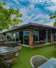 Sasha Transit Hotel
