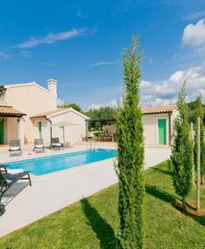 Villen Matija & Mima