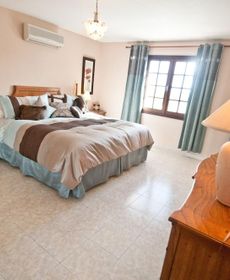 Appartement Climatisé Piscine Mer 2km5