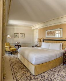Shangri-La Paris