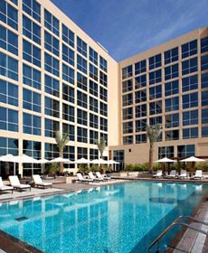 Centro Yas Island
