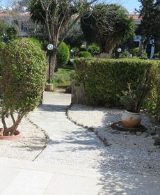 Natalia'S Townhouse, Margarita Gardens