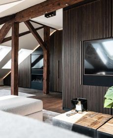 Airhome Limmatquai River View Apartment