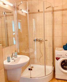 Sunny Deluxe Apt. & Terrace