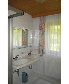 Apartment Quadratsch II