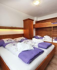 Cozy Holiday Home with Infrared Sauna in Salzburg