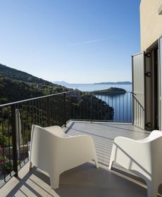 Villa Kastos