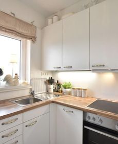Quaint Holiday Home Near Sea in Zierow