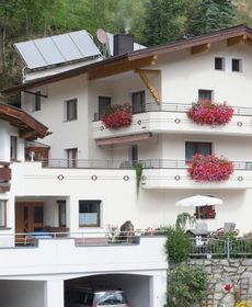 Modern Apartment with Sauna in Kappl