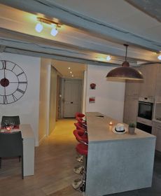 Annecy, Confort And Charm in the Old Town