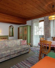 Alluring Apartment in Hart Im Zillertal with Mountain View