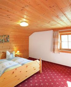 Spacious Farmhouse in Aschau Im Zillertal with Meadow View