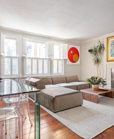 Period 3-Bed Maisonette Next To the City of London