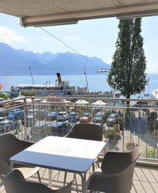 Montreux Lux 3 Bedroom Apartment