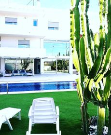 Villa En Valencia Con Piscina Juanhousevalencia