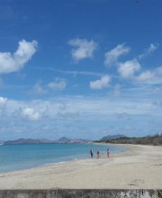 Pinneys Beach Hotel Nevis