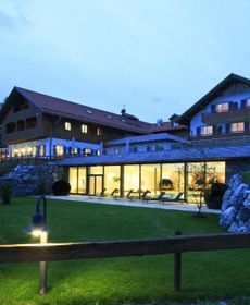 Hotel auf der Gsteig GmbH