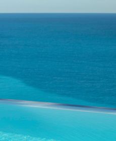 Anadeo Villas & Suites