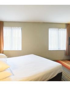 Alma Grand Place Hotel