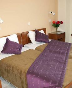 Vlycha Beach Apartments & Studios