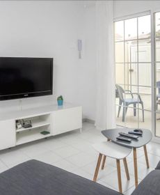 Casa Cerca de la Playa Terraza Privada Con Barbacoa by Lightbooking