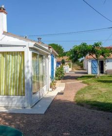 Maison En Pierre Dans Les Marais