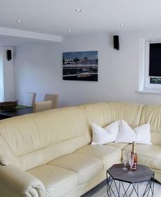 M-Apart Apartment