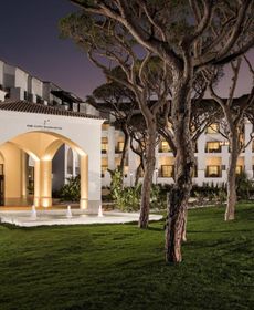 Pine Cliffs Ocean Suites, a Luxury Collection Resort & SPA