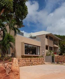 Le Duc Hillside Villas