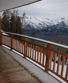 Ski Paradise Mountain & Luxe Apartments